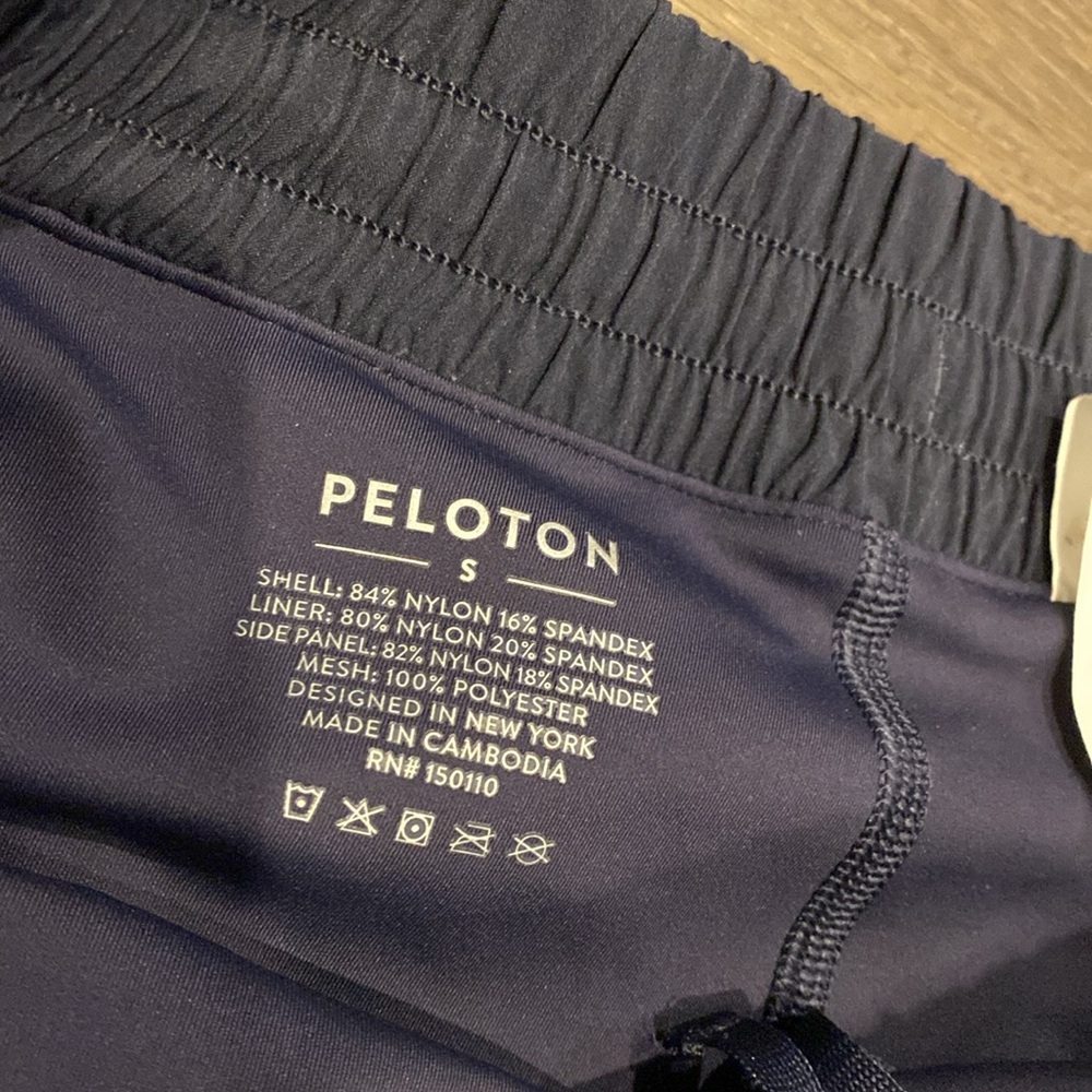 ‼️PELOTON‼️ - Picture 5 of 8